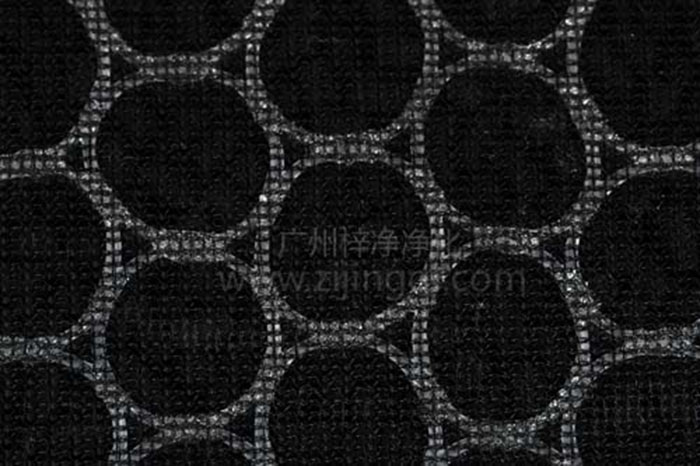 板式蜂窩活性炭過(guò)濾器具有比表面積大、吸附效率高、風(fēng)阻小、壽命長(zhǎng)等特點(diǎn)。